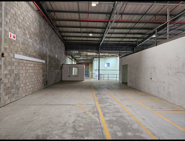 627M² FACTORY TO LET IN KYA SANDS